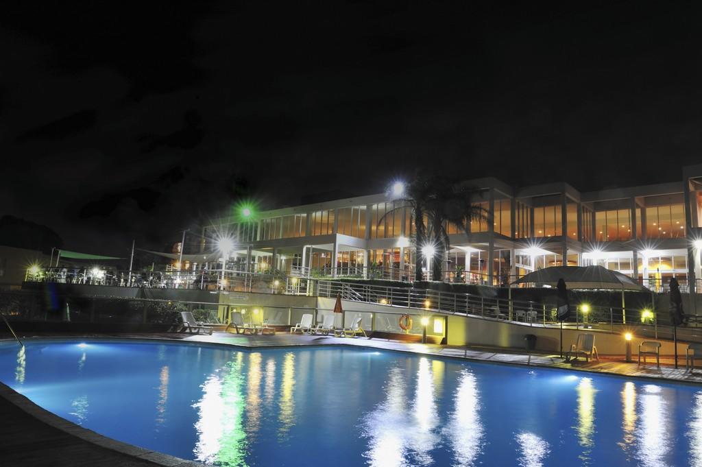 Absolute Beachfront Opal Cove Resort Korora Esterno foto