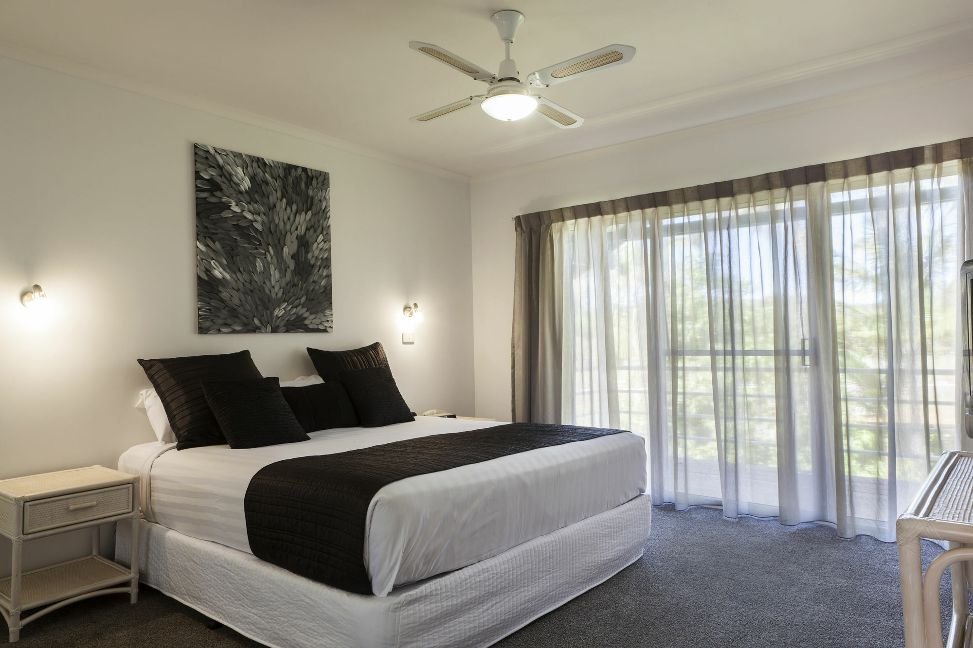 Absolute Beachfront Opal Cove Resort Korora Esterno foto